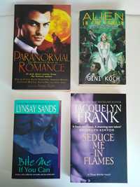 Set de 10 carti in limba engleza romance Fantasy paranormal