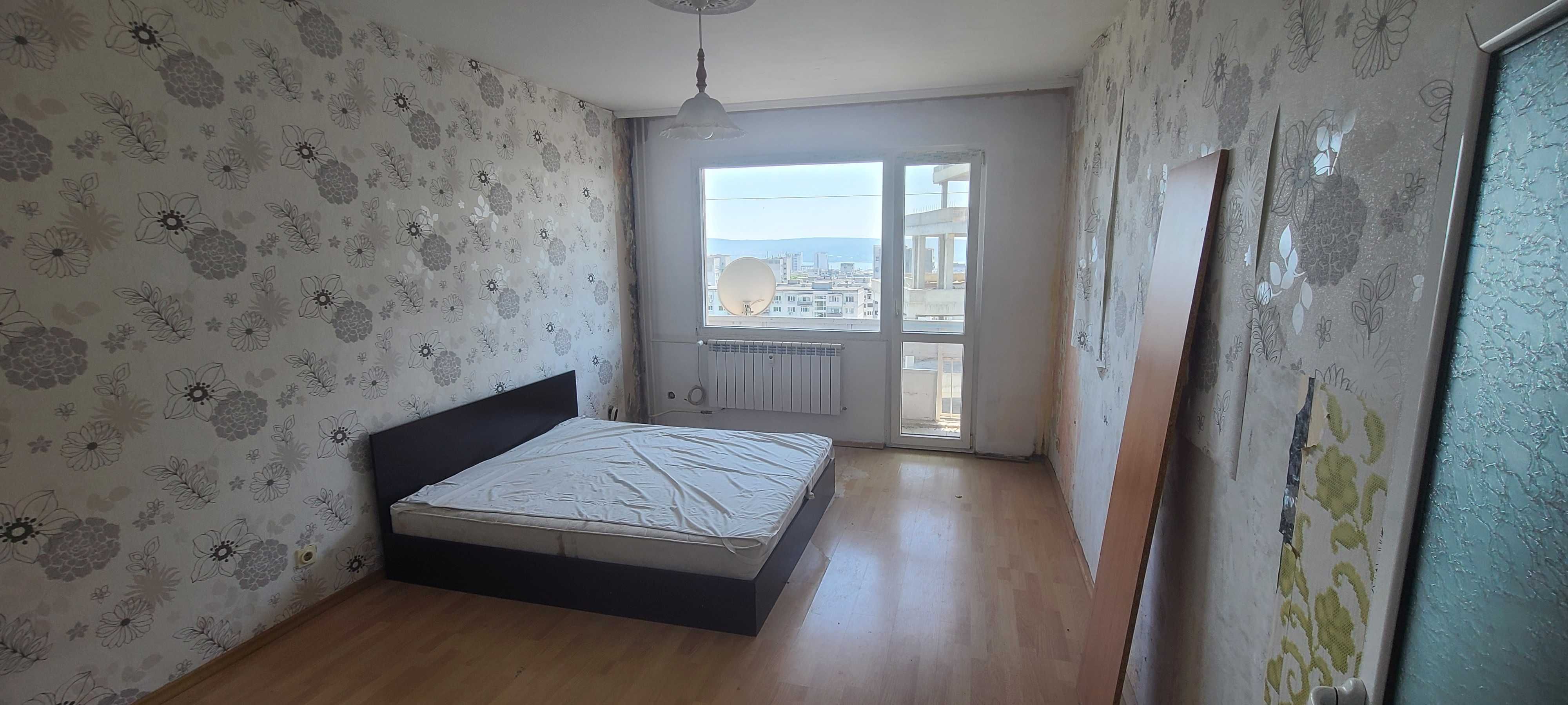 Панелен апартамен 60кв.м. Възраждане I,  Варна