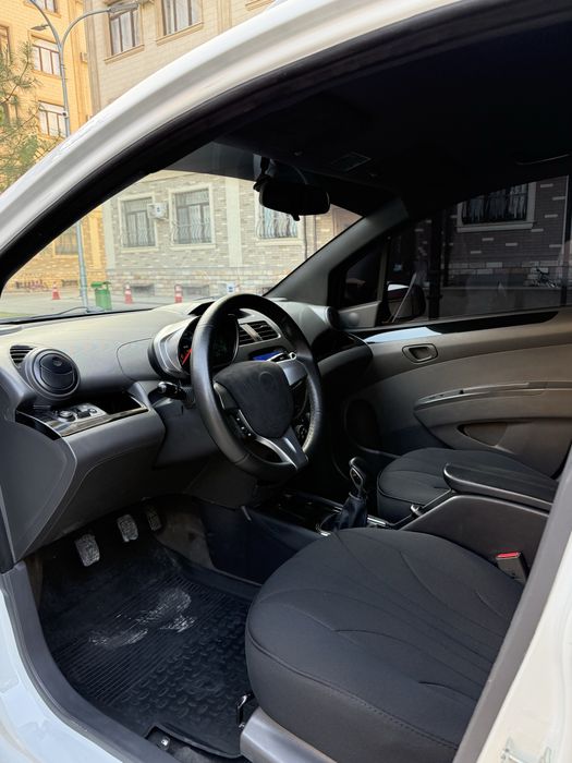 Spark 2022 yil 3 poz mexnik