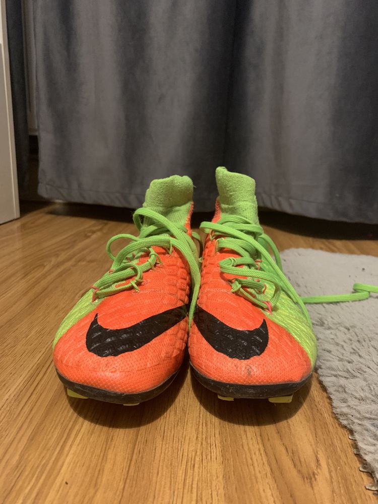 Ghete originale Acc de fotbal Nike Hypervenom [marimea 37,5]