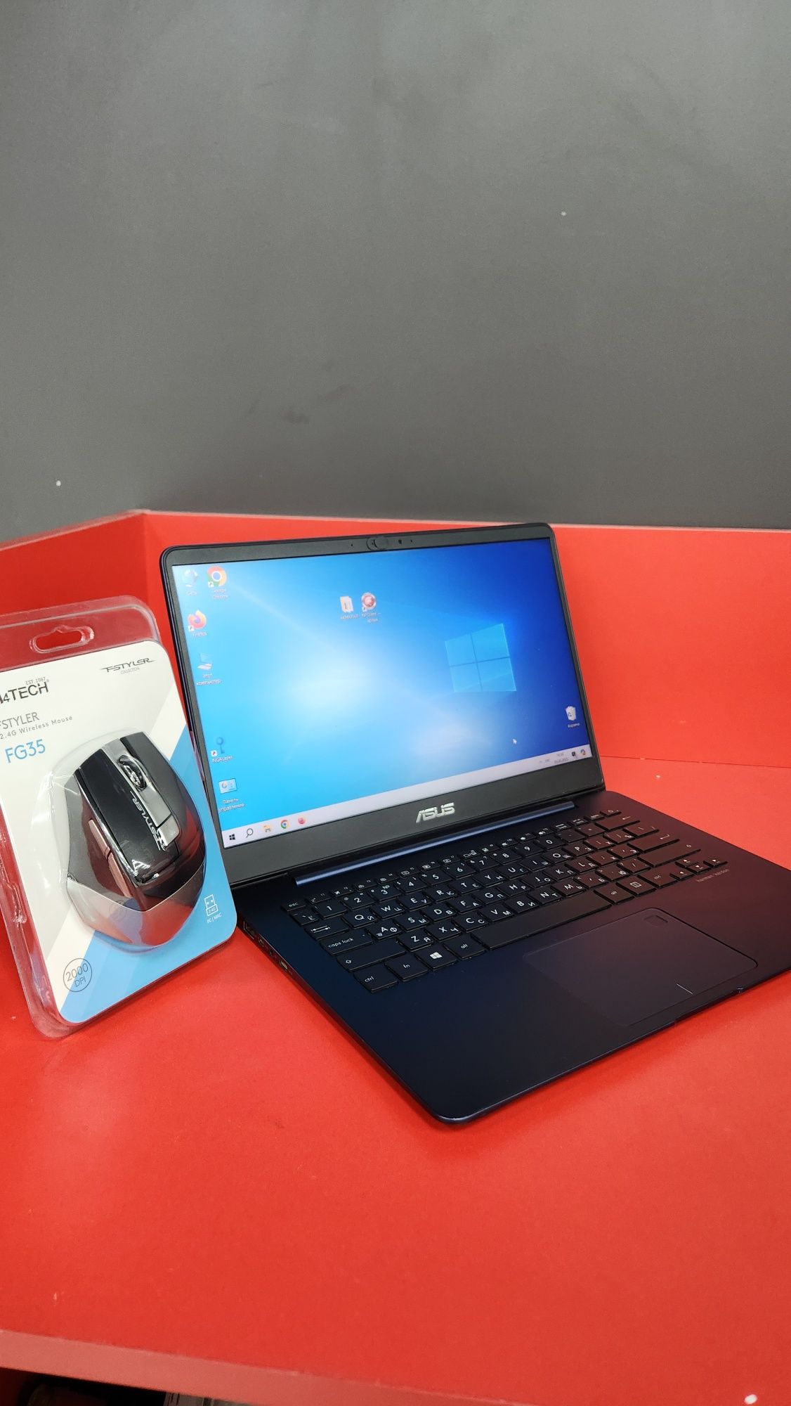 Ноутбук Asus i7 состояние жаксы