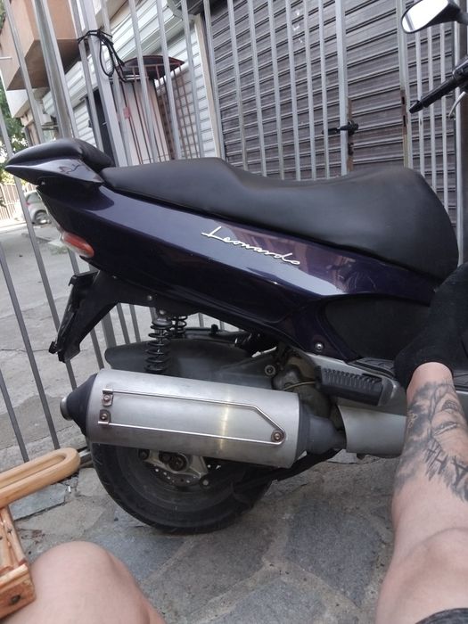 Априлия леонардо 150ц