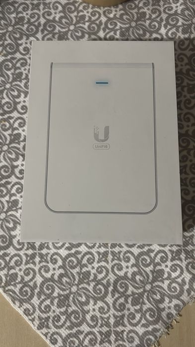 Ubiquiti Punct de acces Ubiquiti U6-IW, WIFI dual-band 6, 2.4 GHz (alb