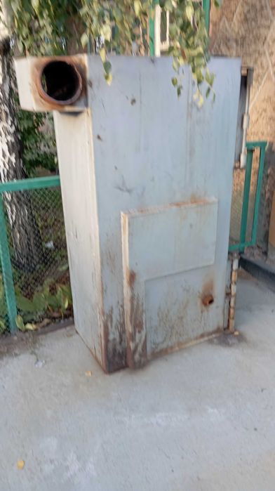 Твердотопливный котел длительного горения,б/у.