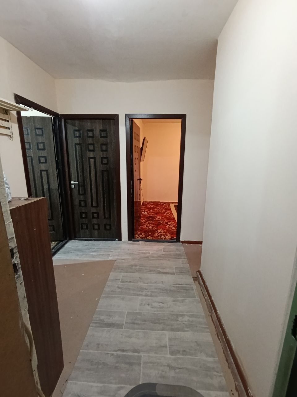 Аренда 2 ком квартира в 8 мкр 4 этаж