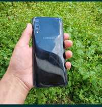 Samsung galaxy a70 6/128gb ekranlari radnoy zaryadi zur
