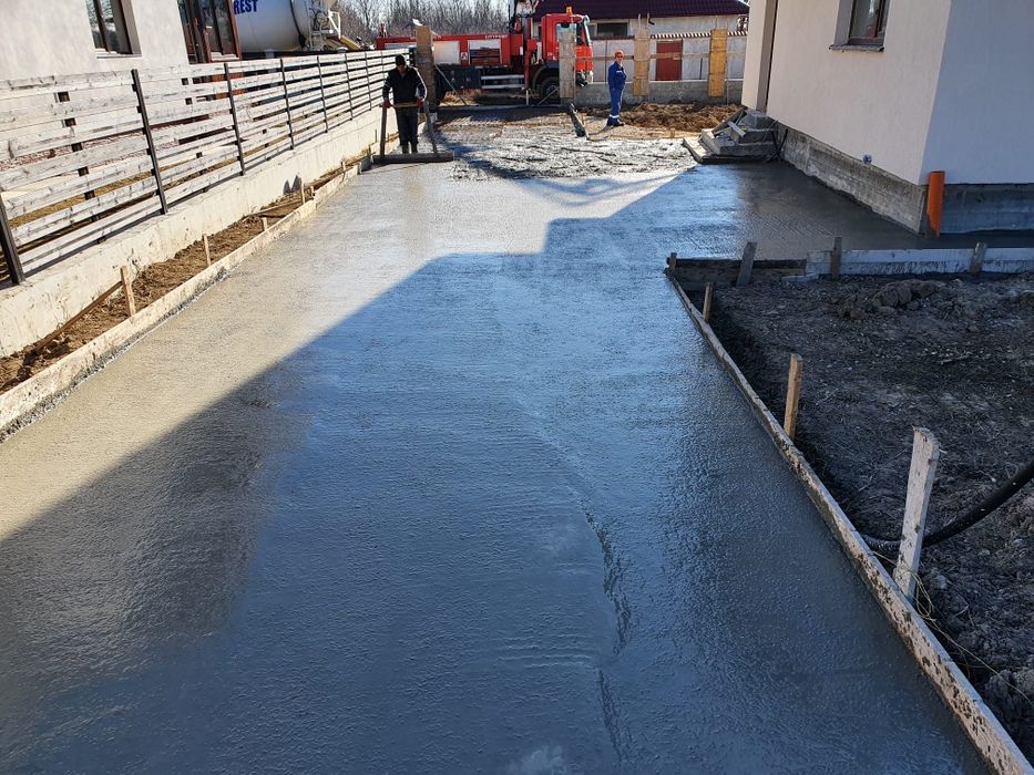 Constructii / Garduri / Case / trotuare / termosistem / Fier fasonat