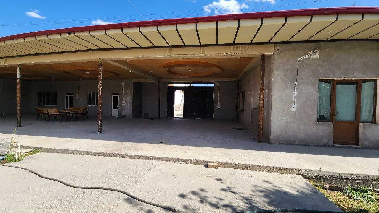 Toshkent viloyati, Yangiyo`l tumanida Chorvachilik fermasi  sotilmoqda