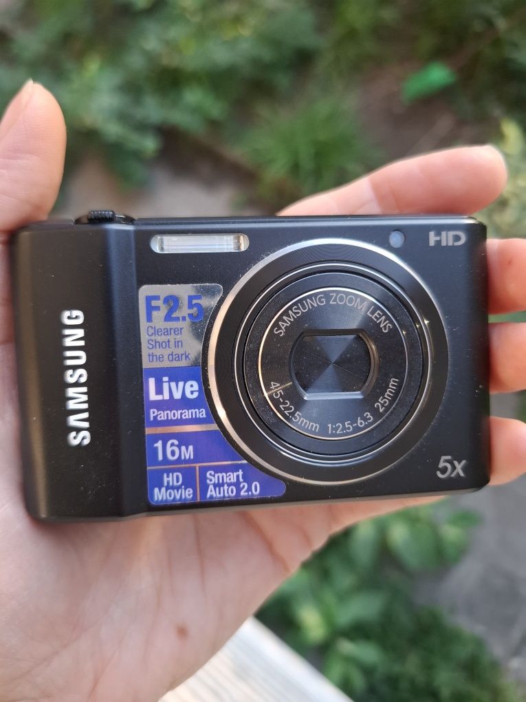 Компактен дигитален фотоапарат SAMSUNG ST66