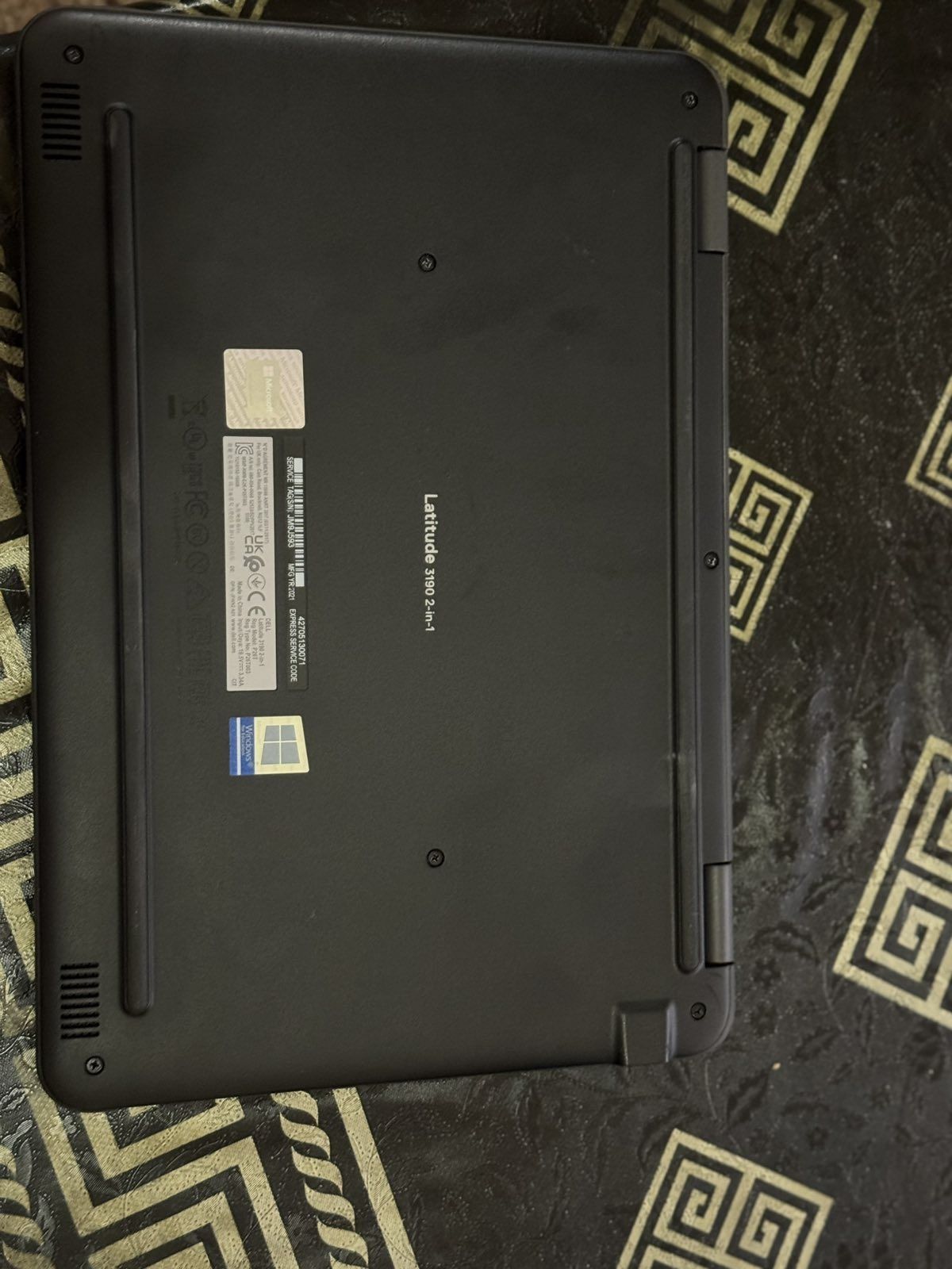 Лаптоп Dell latitude 2in1