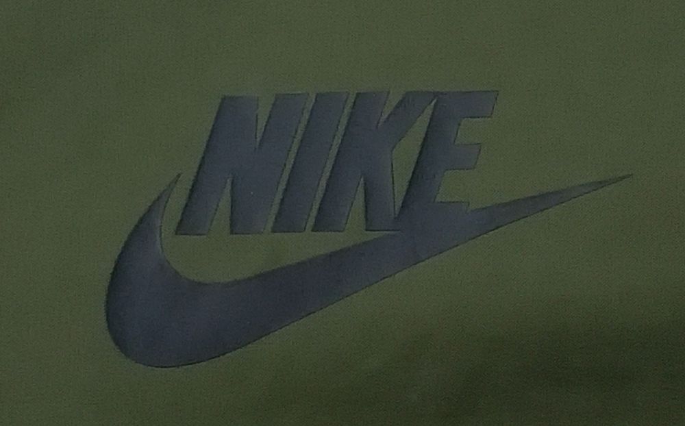 Nike Sportswear Sweatshirt оригинално горнище ръст 128-137см Найк