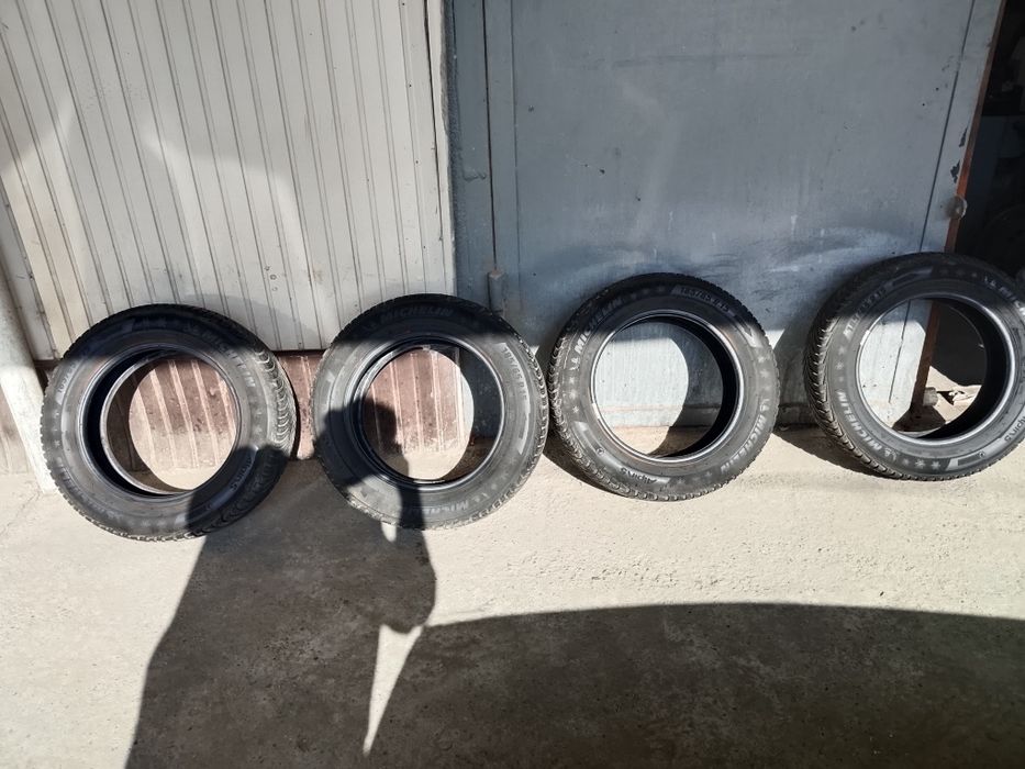 Зимние шины  185/65/r15