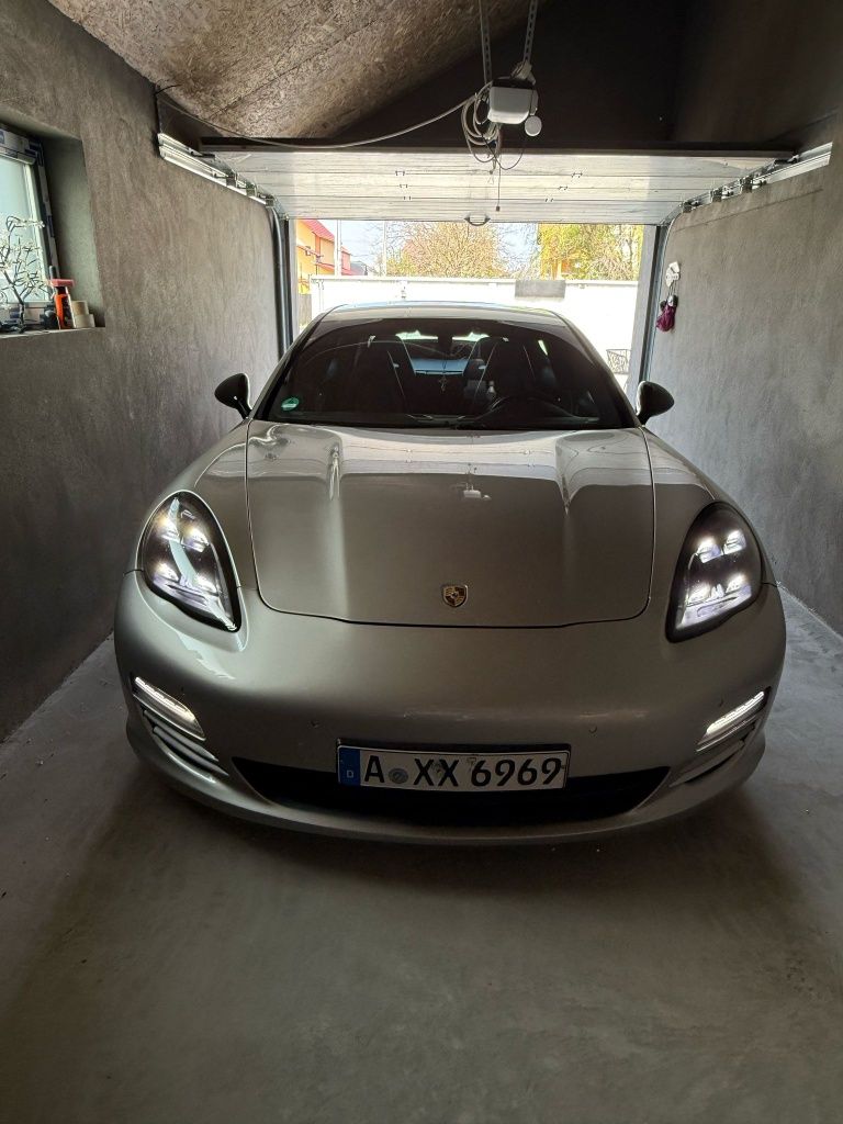 Faruri Full LED Porsche Panamera compatibile 2010-2013