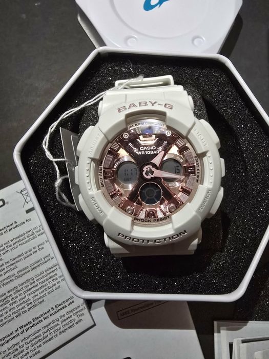 CASIO BABY-G чисто нов
