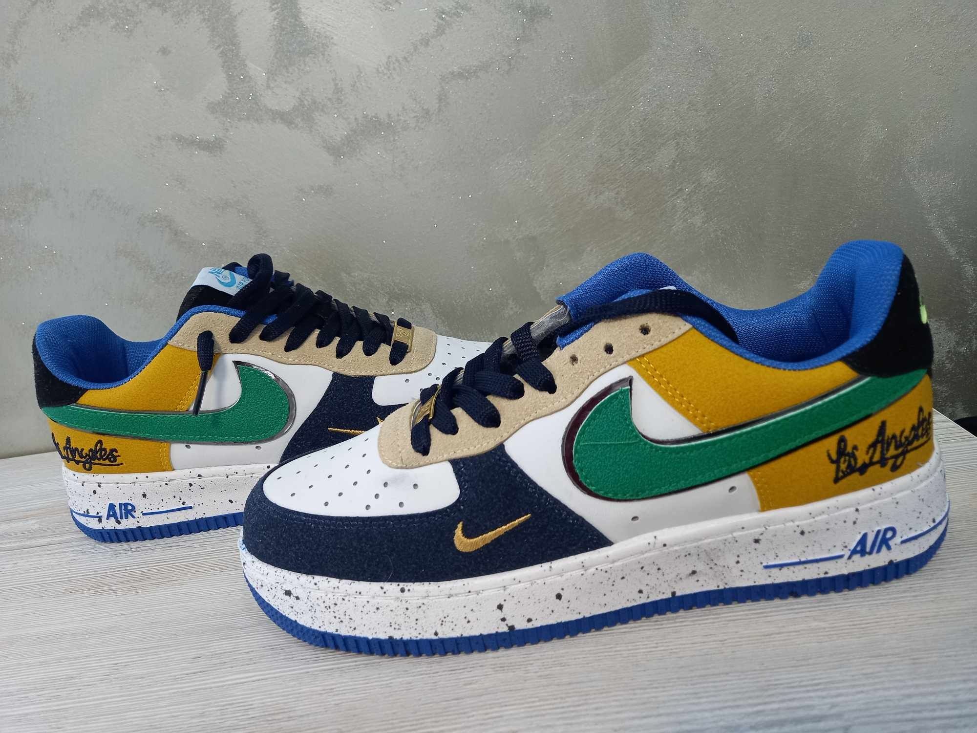 Nike Air Force Los Angeles- маратонки номер 40