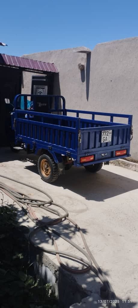 Mototsikl lochin