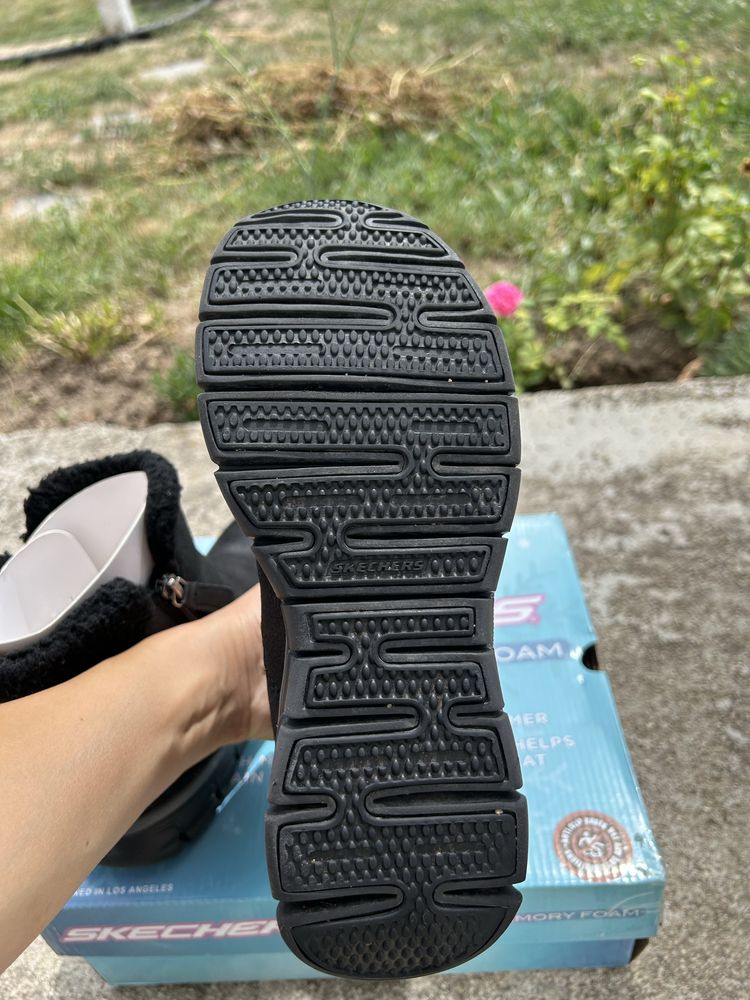 Зимни Боти Skechers