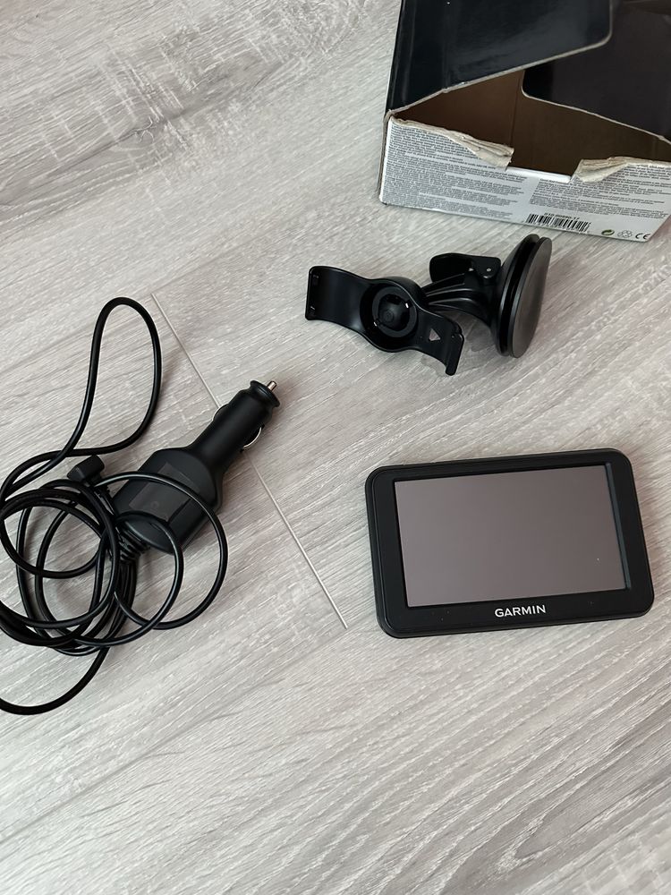 Навигация Garmin Nuvi 40LM