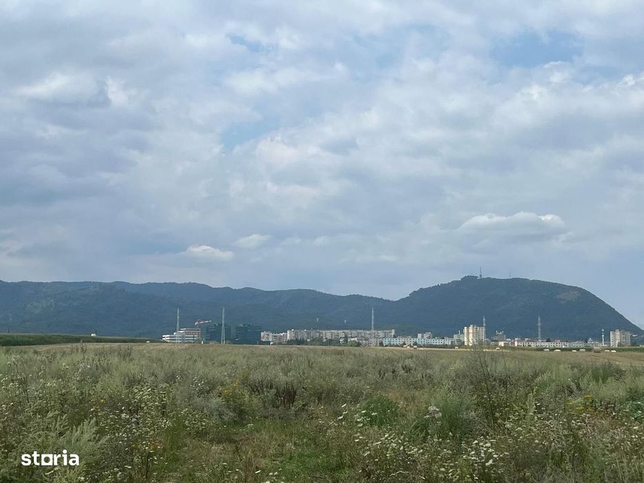Teren de vanzare in Brasov - oportunitate pentru afacere
