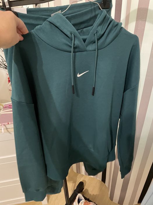 Дамски комплекти