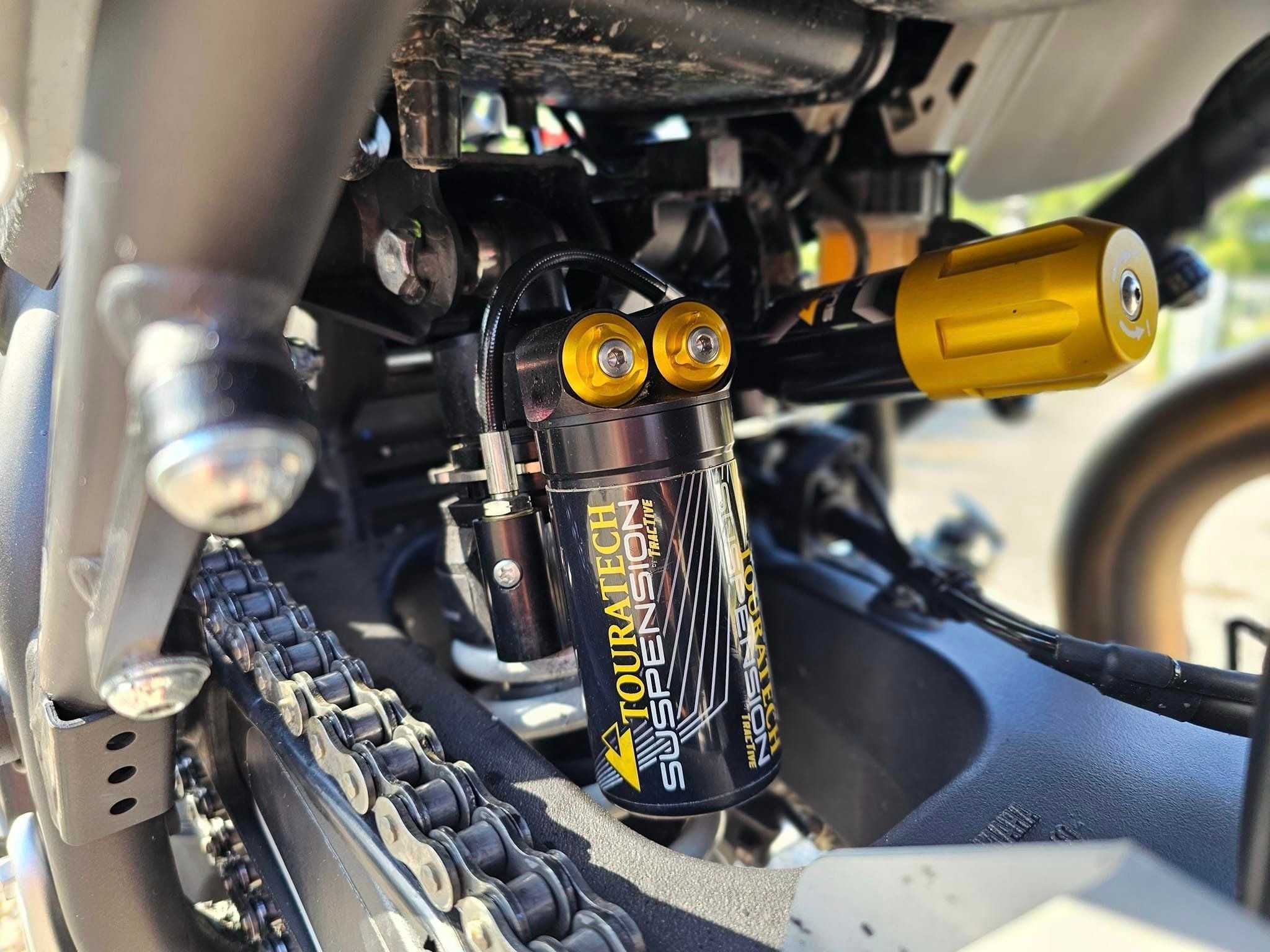 Tenere Rally ca nou avand componente de 6000€ Touratech SCProject etc