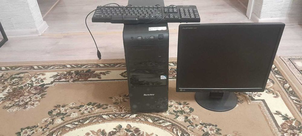 Компьютер с процессором