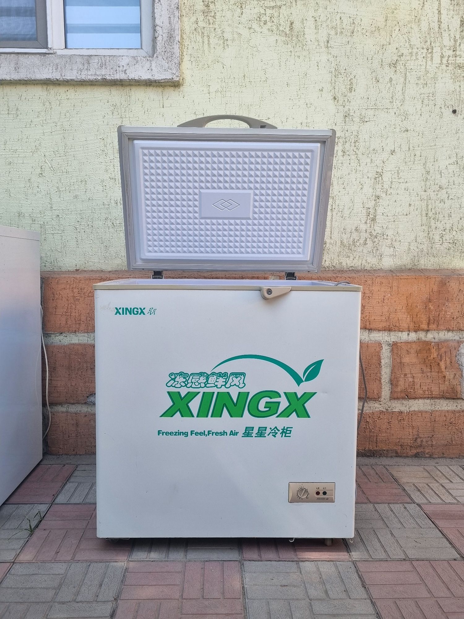 Морозильник XINGX 146L