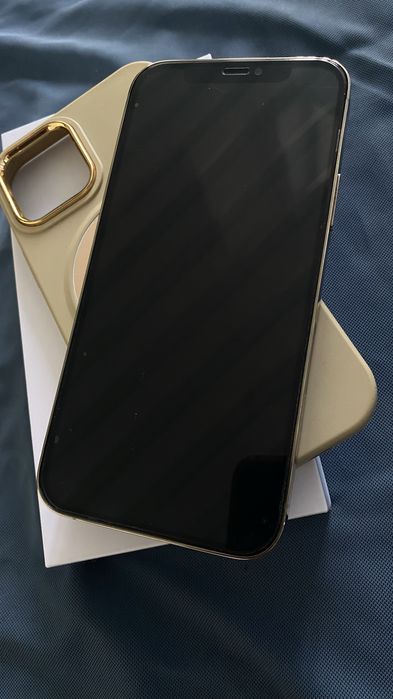 iPhone 12 Pro yangi holatda