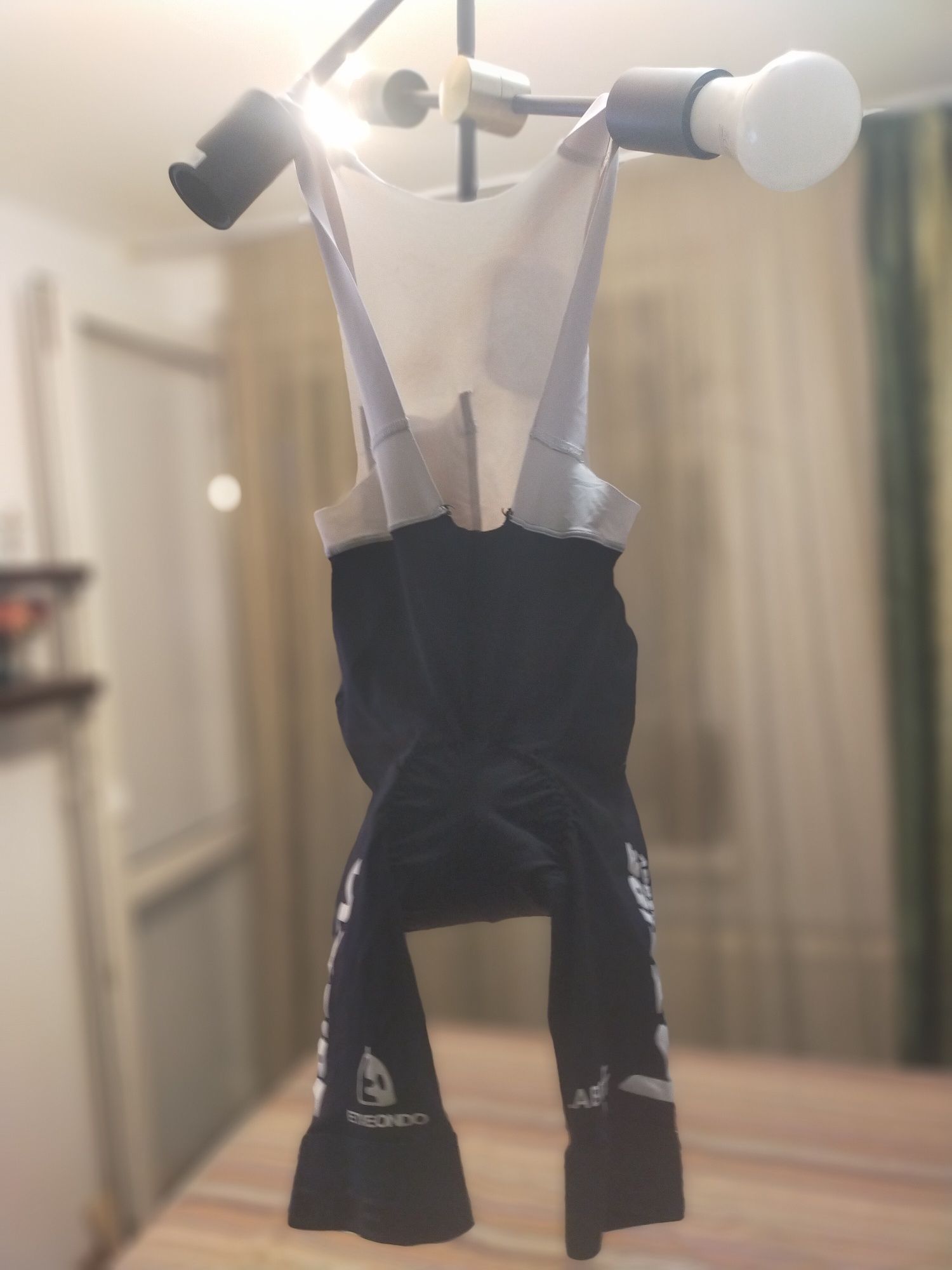 Vând costum ciclism ETXEONDO mărimea S