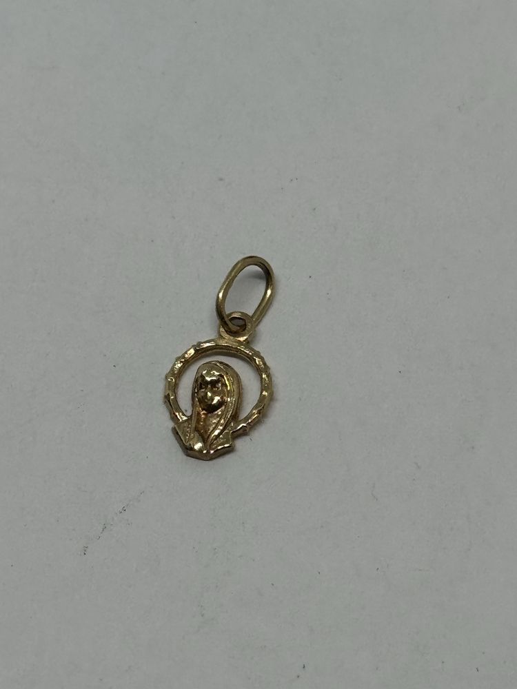 златна висулка богородица 0.77гр 14к 585