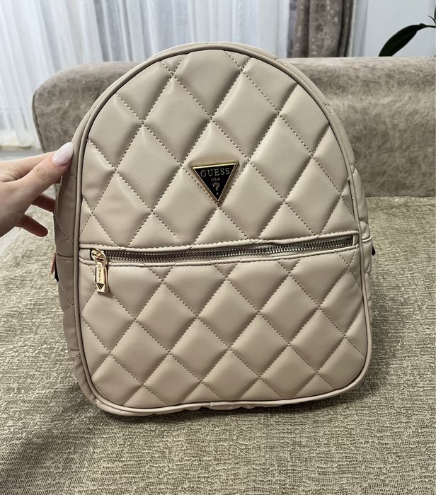 Rucsac geanta ghiozdan guess