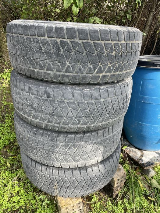 Зимни гуми 255 65 17