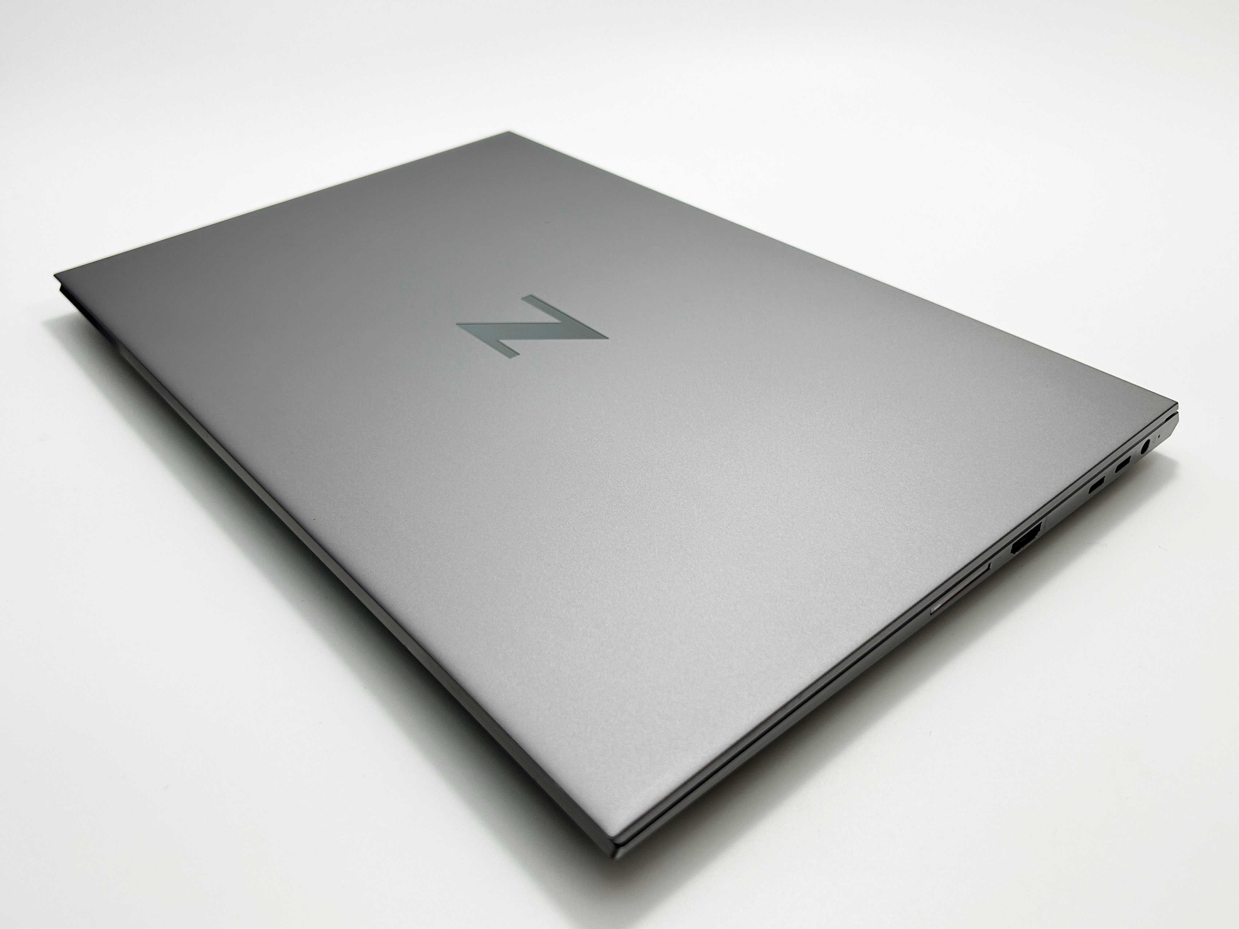 Laptop HP ZBOOK G7 i7 gen 10th 512GB SSD Metalic Impecabil CA NOU