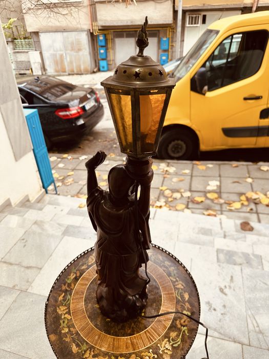 Ръчно резбована дървена лампа – ориенталски стил (ок. 1955–1970 г.)