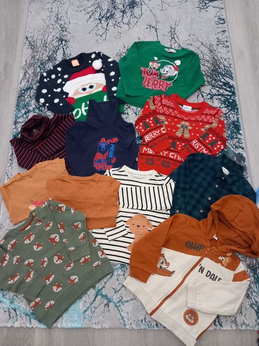 Hainuțe baietel marimea 86/92 si 92.