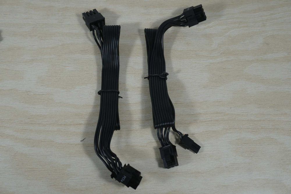 ITX SFF SFX захранване PSU Corsair SF600 600W 80+ Gold / вкл ДДС