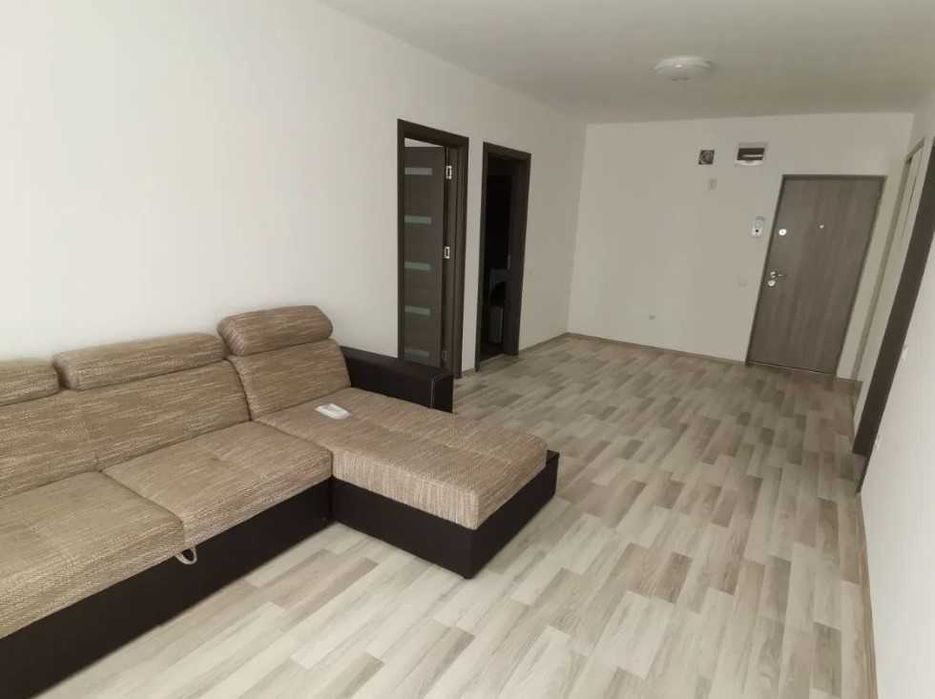 Дава се под наем Двустаен апартамент в Пловдив, Коматево - 65 кв.м за 209.1 € - Снимка #1