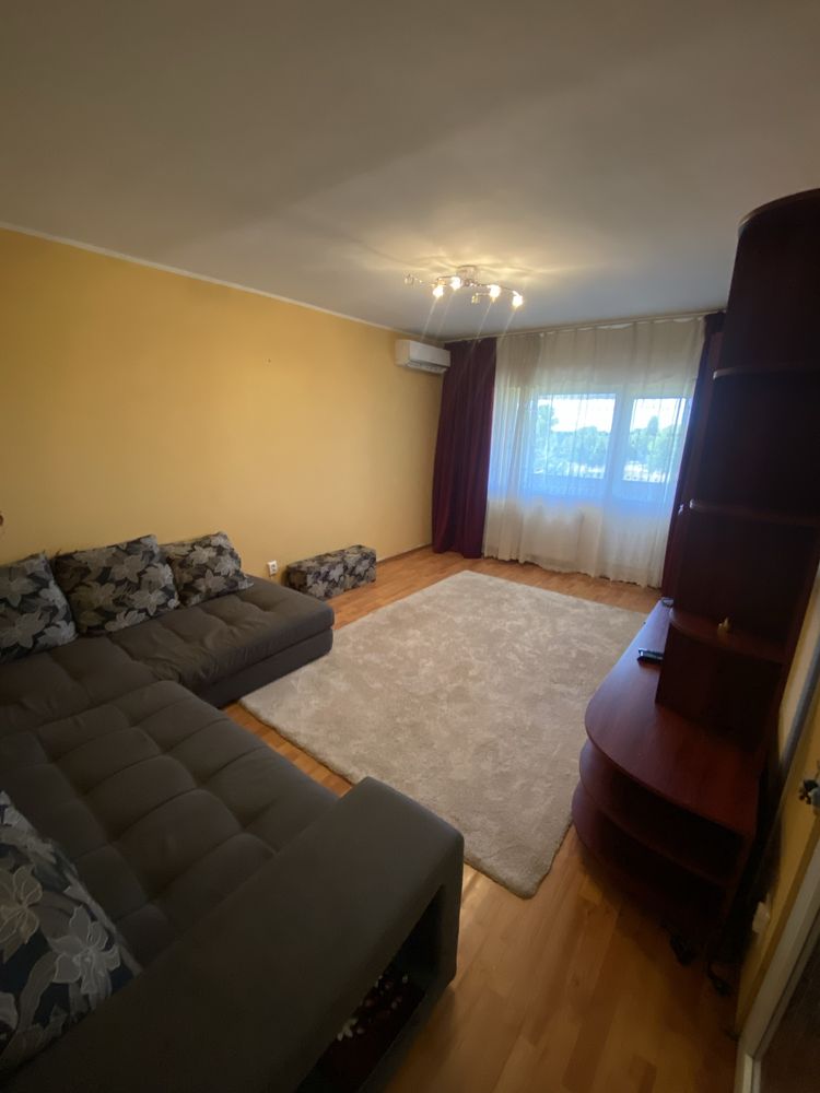 Apartament de 2 camere, complet utilat, gata de mutat