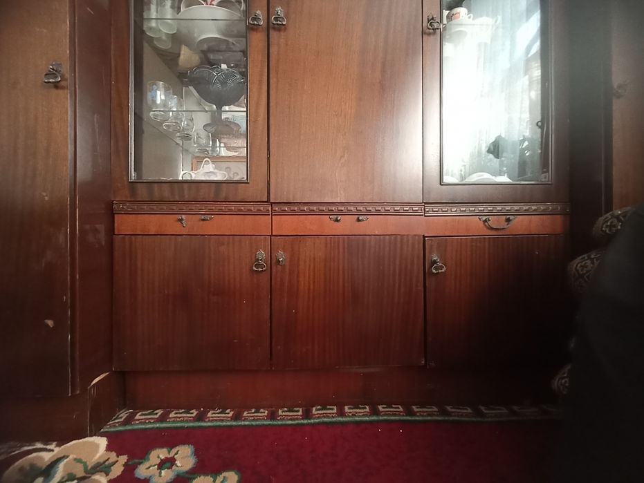 Хороший шкаф продается качество очень хорошее