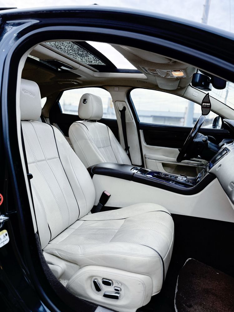 Dezmembrez Jaguar XJ X351 3.0 diesel 275cp Motor nou!