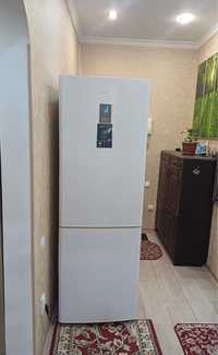 Продам двухкамерный холодильник Samsung No-frost. Есть возможность