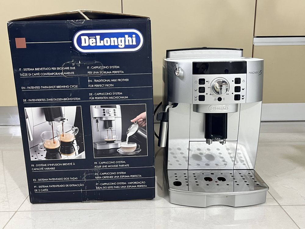 Кафеавтомат Delonghi Magnifica S,1450W,15bar,1.8л