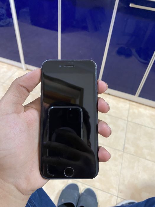 Iphone 8 с гарантией
