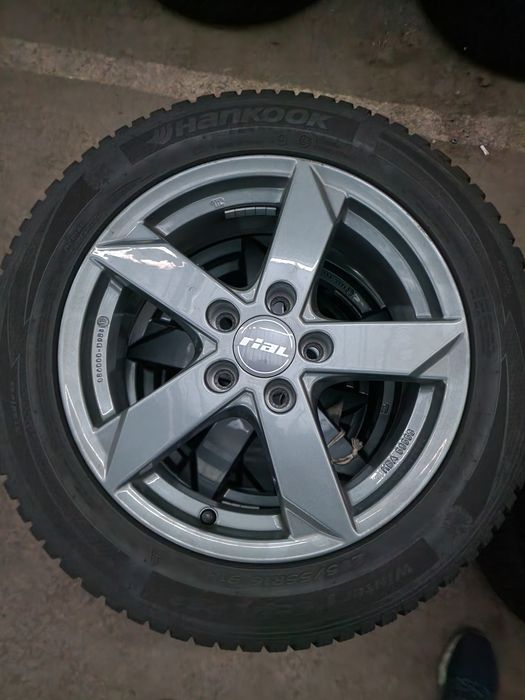5x112 16 цола джанти Rial със зимни гуми 205/55R16  Audi/VW/Seat/Skoda