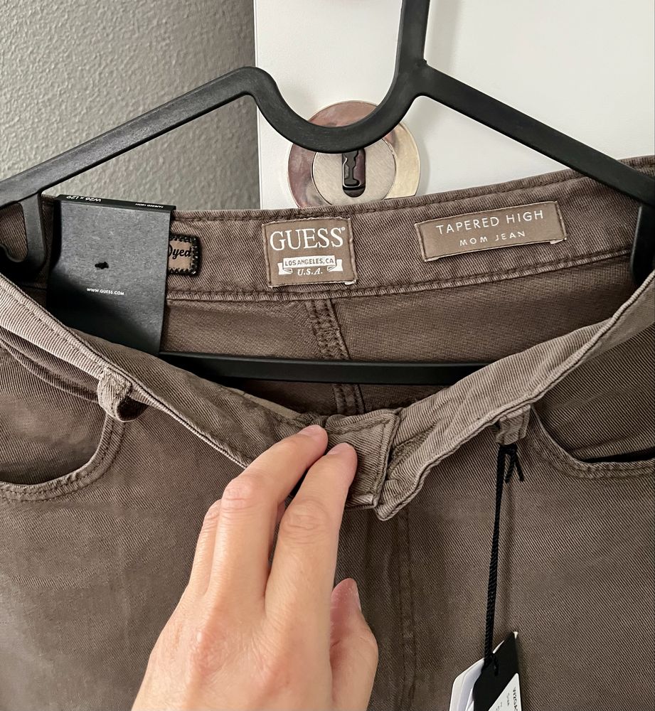 Дамски панталон Guess