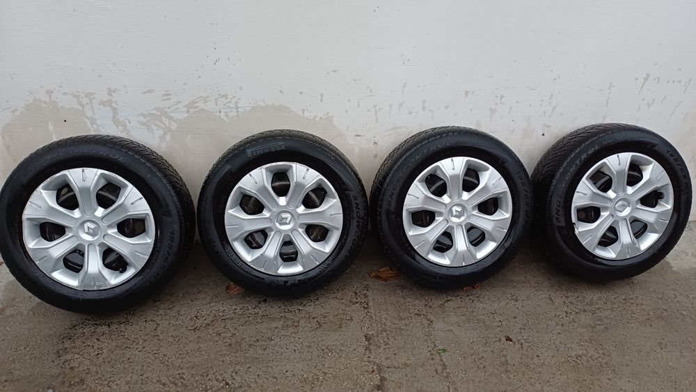 Vand  jante pe 15 Renault