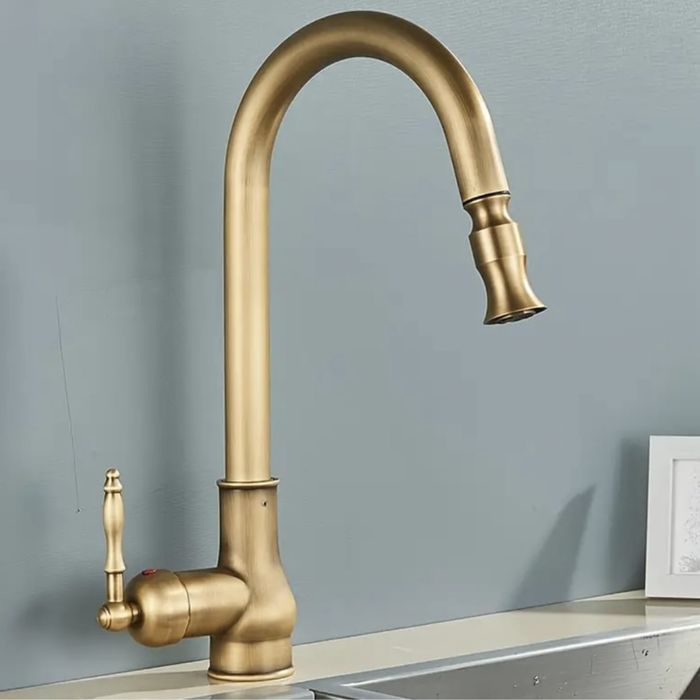 Ретро Смесител с топла и студена вода