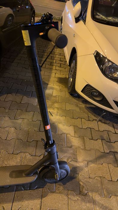 Vând Trotinetă electrică Xiaomi Pro 2