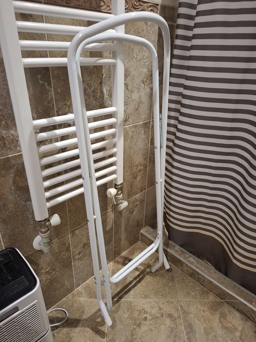 Корито със сгъваема стойка