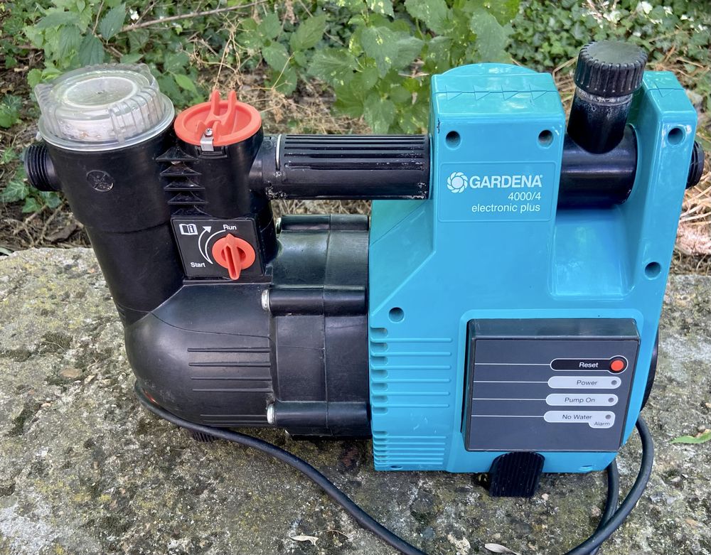 Хидрофорна помпа Gardena 4000/4 i